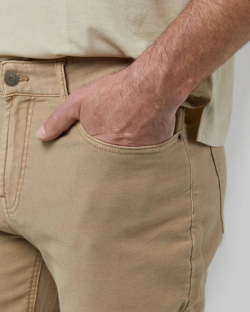 DESERT KHAKI