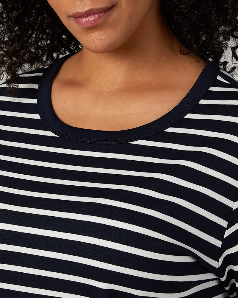 NAVY/OFF WHITE STRIPE