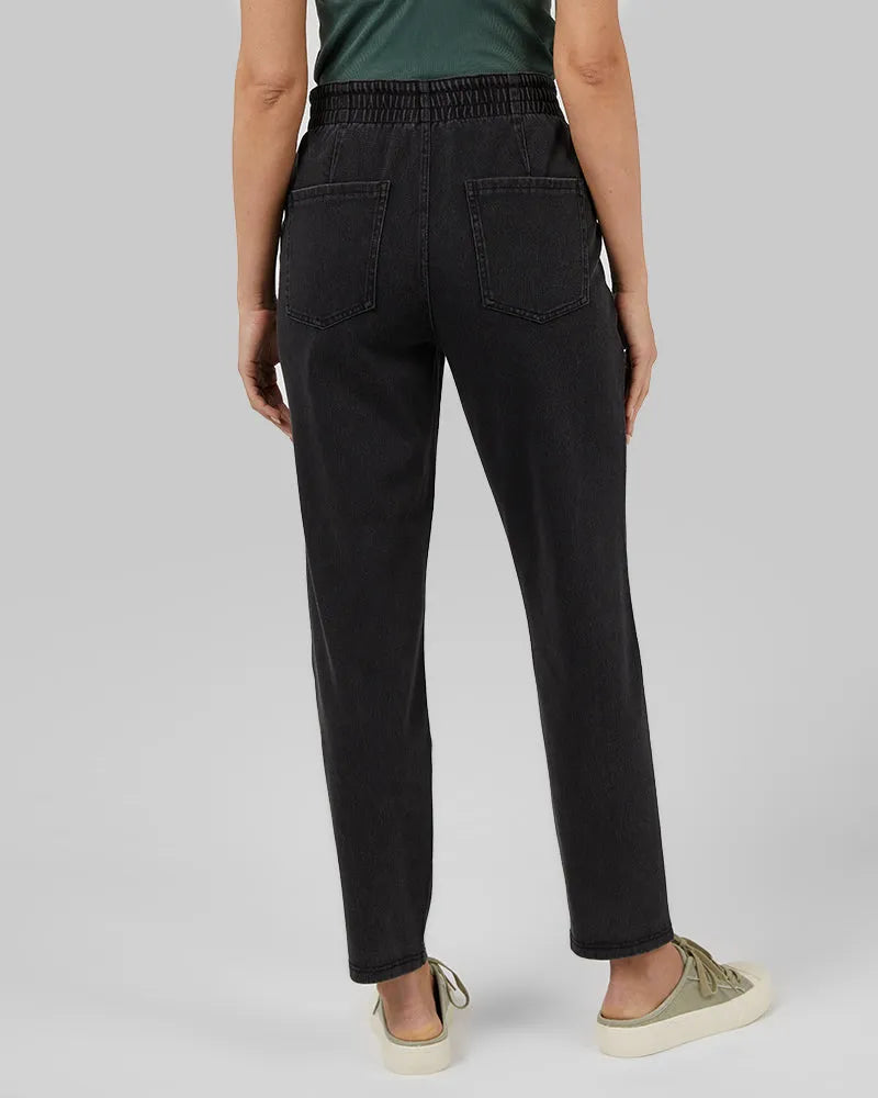 BLACK DENIM