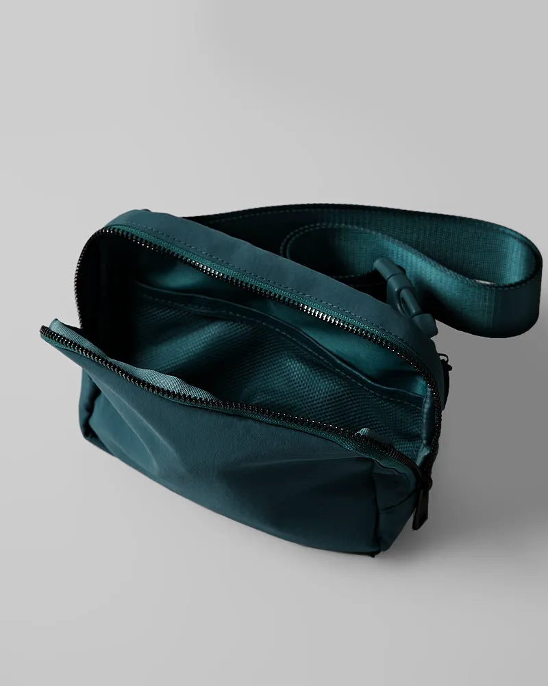 MIDNIGHT GREEN